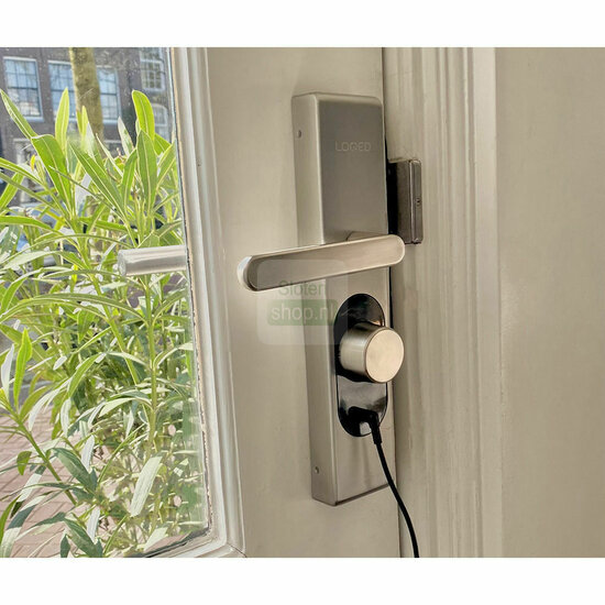 opladen LOQED smartlock